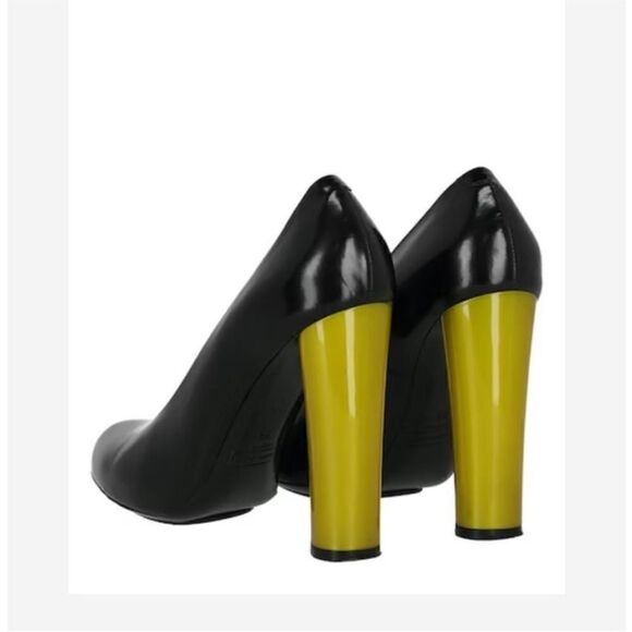 Marc Jacobs patent leather Women's Pumps, US8 - Picture 2 of 13